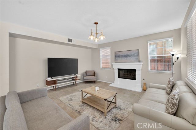 Detail Gallery Image 15 of 75 For 45339 Tiburcio, Temecula,  CA 92592 - 5 Beds | 3 Baths