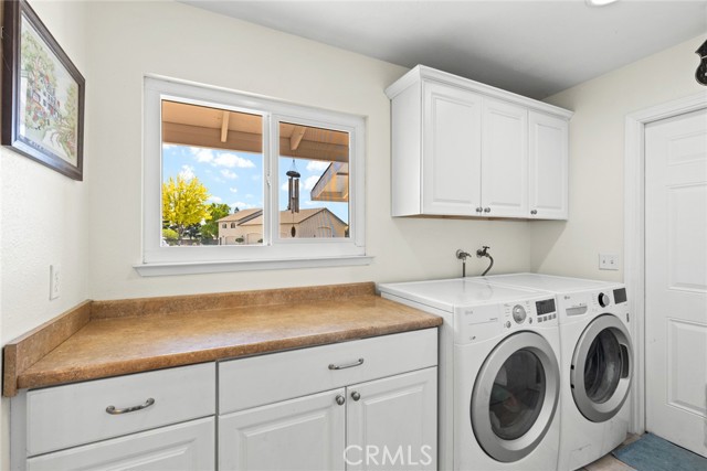 Detail Gallery Image 14 of 39 For 63 Our Way, Chico,  CA 95973 - 3 Beds | 2/1 Baths