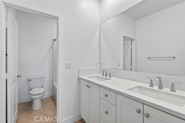 Detail Gallery Image 21 of 46 For 418 Lobata, Irvine,  CA 92618 - 4 Beds | 3/1 Baths