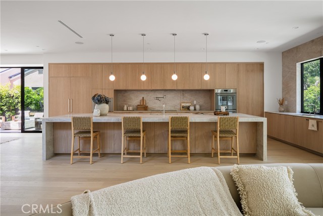 12335 Otsego Street, Valley Village CA: https://media.crmls.org/medias/fecdd24e-82bb-4198-9847-b1ec4ee07064.jpg