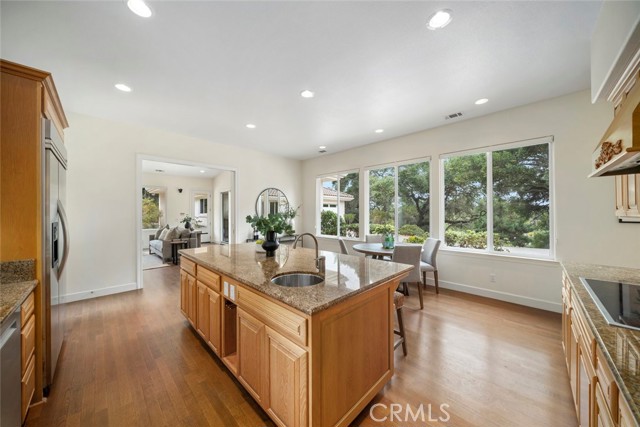 615 Sweet Donna Place, Nipomo CA: https://media.crmls.org/medias/fecddcfe-9383-4957-b0b3-6dedeb7b65bf.jpg