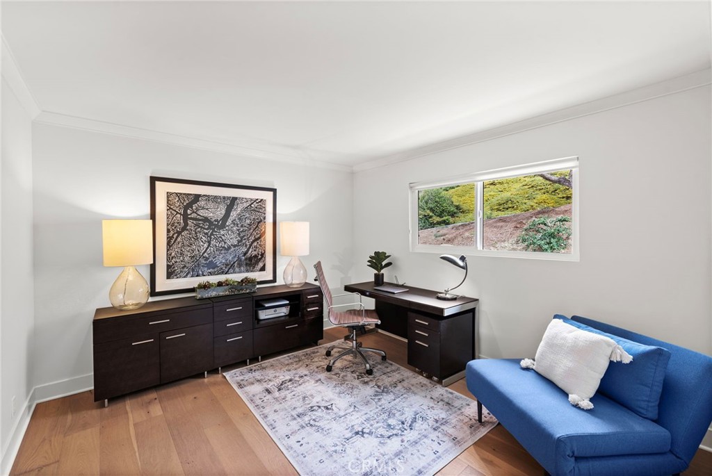 MLS #OC25117239 img 29