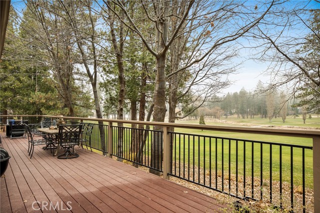 Detail Gallery Image 25 of 39 For 435 Riviera Dr, Lake Arrowhead,  CA 92352 - 3 Beds | 2/1 Baths