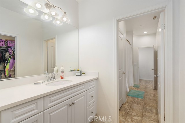 Detail Gallery Image 23 of 35 For 31732 via Santa Elena, Winchester,  CA 92596 - 5 Beds | 4/1 Baths