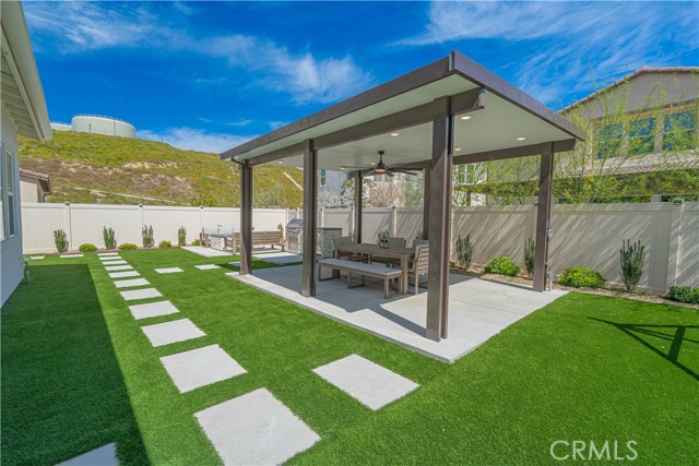 Detail Gallery Image 45 of 58 For 29768 Camino La Perdiz, Valencia,  CA 91354 - 5 Beds | 5 Baths