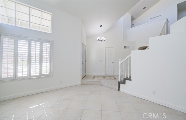 Detail Gallery Image 8 of 42 For 21022 Horsetree Cir, Trabuco Canyon,  CA 92679 - 4 Beds | 2/1 Baths