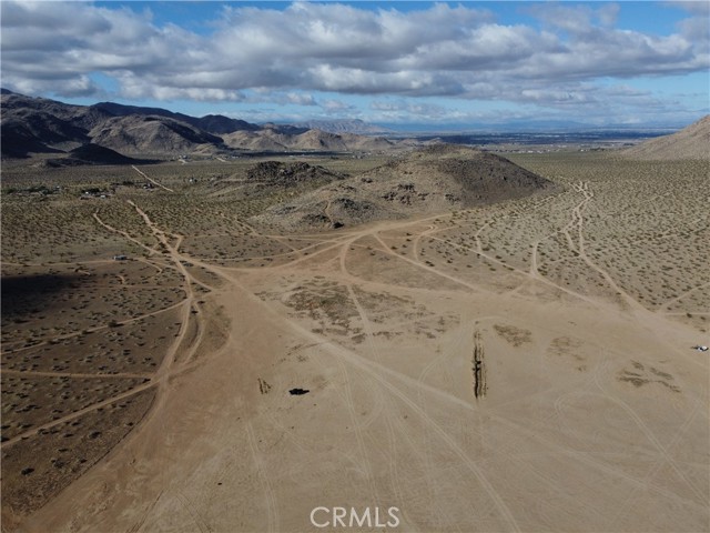0 Fairview Valley Road, Apple Valley CA: https://media.crmls.org/medias/fed357a2-3d01-4505-acd5-21a4a5fdee1c.jpg