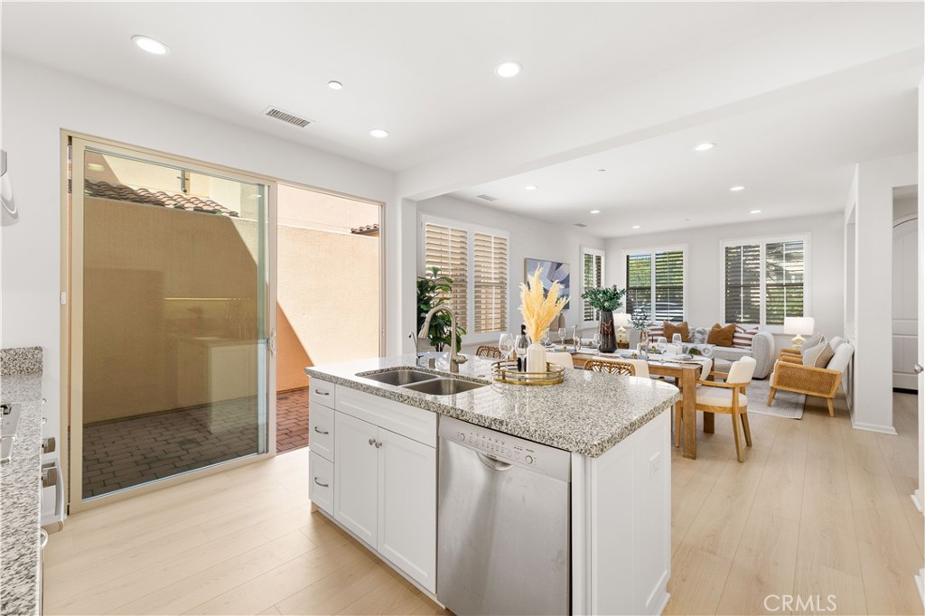 Fed40472 68d1 404c 8c9c 2f4e4163634c