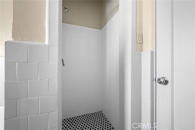 Detail Gallery Image 13 of 16 For 200 E Lomita Ave #7,  Glendale,  CA 91204 - 1 Beds | 1 Baths