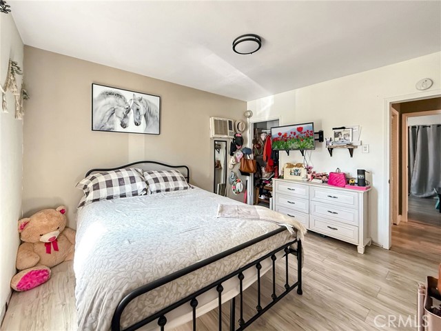 Detail Gallery Image 17 of 40 For 242 S Buena Vista St, Hemet,  CA 92543 - 4 Beds | 2 Baths