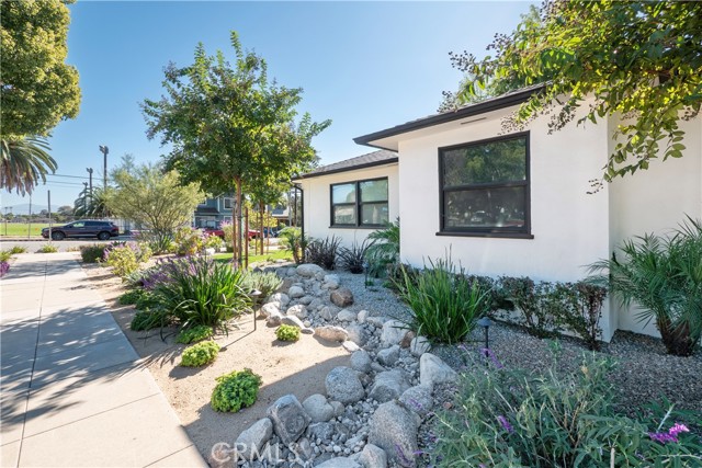 Detail Gallery Image 49 of 57 For 691 N 3rd Ave, Upland,  CA 91786 - 2 Beds | 1/1 Baths