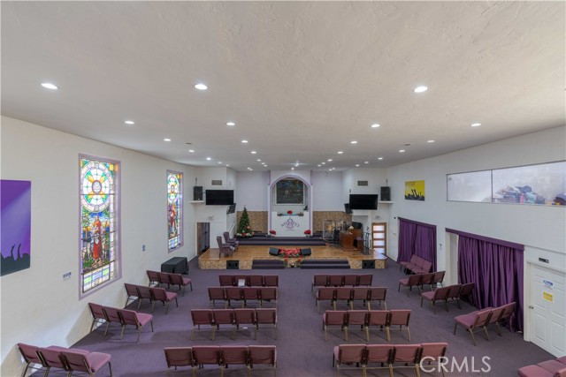 4200 Hooper Avenue, Los Angeles, California 90011, ,Commercial Lease,For Rent,4200 Hooper Avenue,CRPW25081386