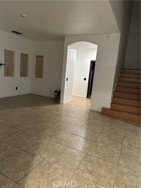 Detail Gallery Image 2 of 9 For 14130 Gaucho Ct, Victorville,  CA 92394 - 3 Beds | 2/1 Baths