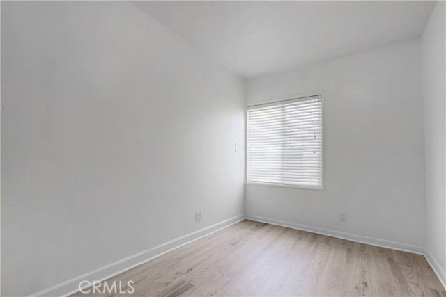 Detail Gallery Image 14 of 33 For 2916 Halldale, Los Angeles,  CA 90018 - 3 Beds | 2 Baths