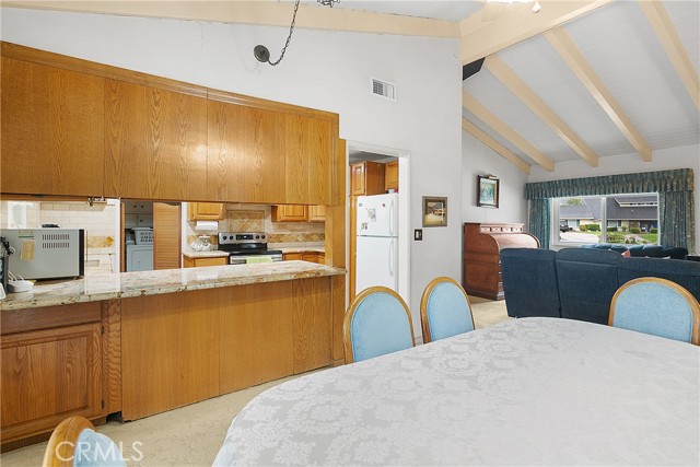 1975 Meadow View Court photo 6