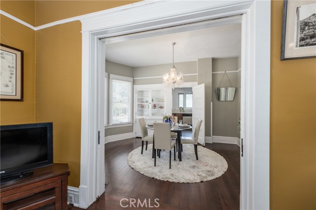 331 Nordina Street, Redlands CA: https://media.crmls.org/medias/fed8443e-1d84-451b-a245-1a80f117e832.jpg