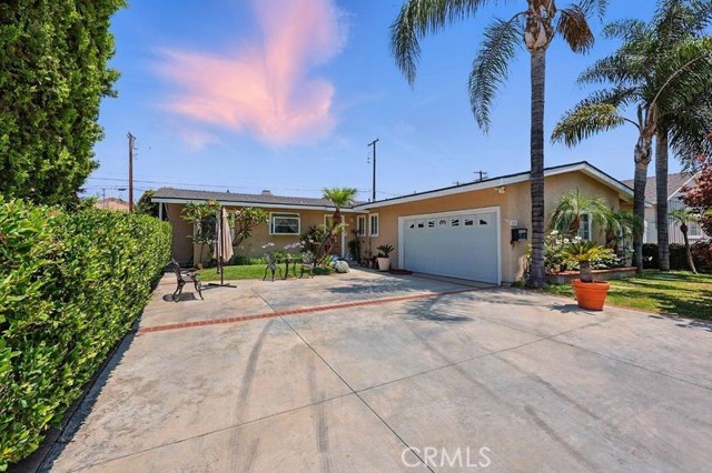 665 N Waterbury Avenue, Covina CA: https://media.crmls.org/medias/fed920d5-0fca-4f74-a58c-536e7cfe64ed.jpg
