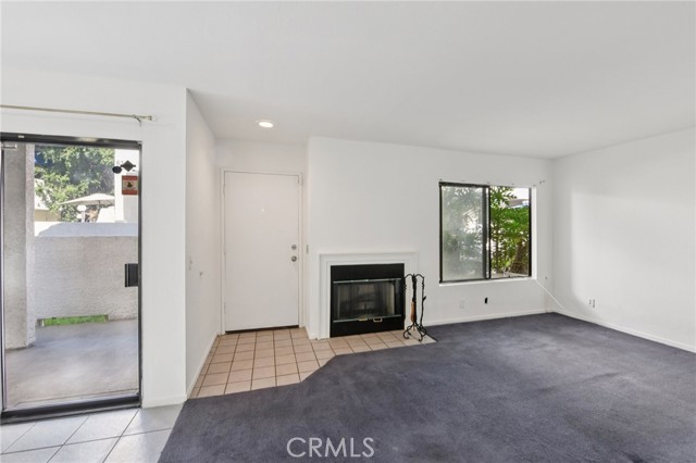 Detail Gallery Image 3 of 38 For 602 Park Shadow Ct, Baldwin Park,  CA 91706 - 3 Beds | 2/1 Baths