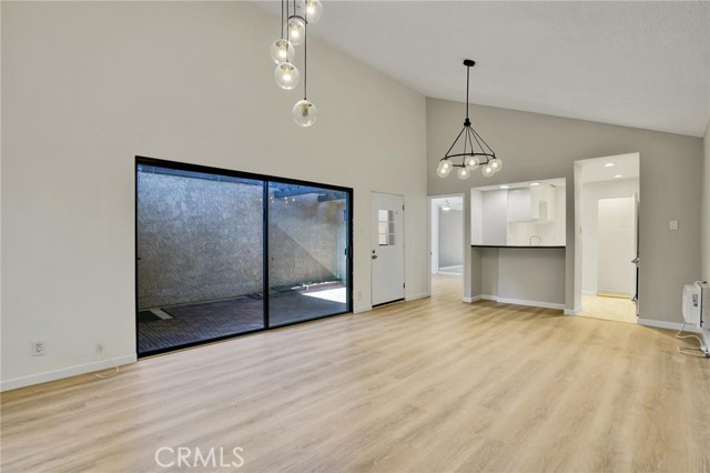 Detail Gallery Image 1 of 32 For 7890 E Spring St 11k,  Long Beach,  CA 90815 - 1 Beds | 1 Baths