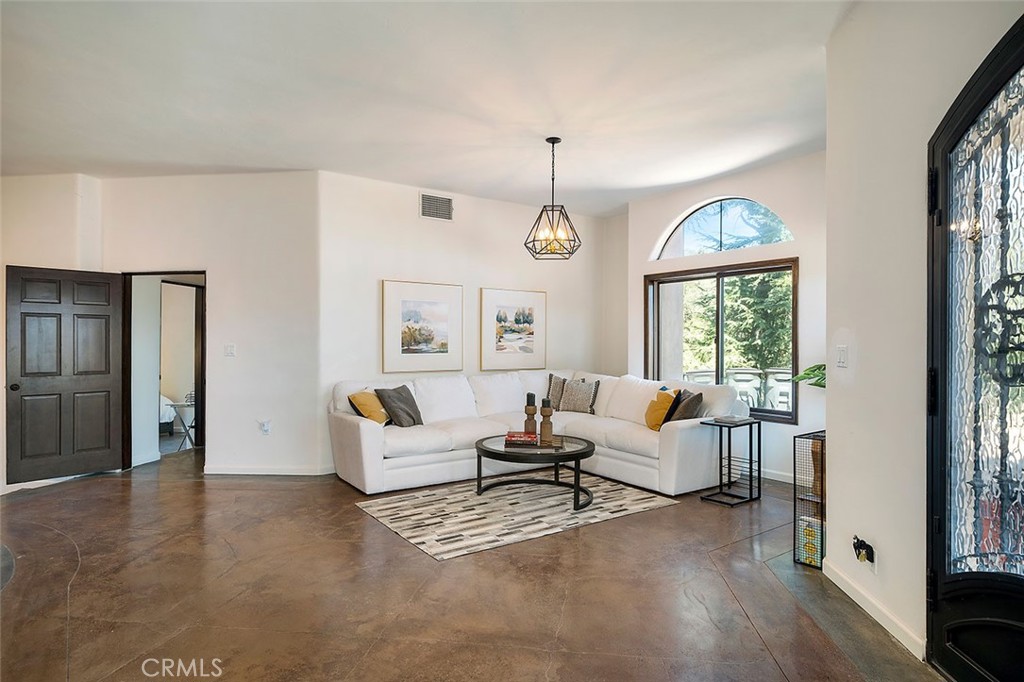 MLS #SW24079323 img 23