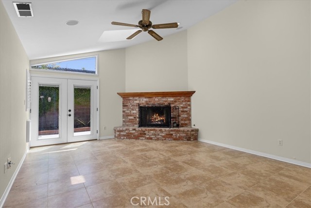 Detail Gallery Image 22 of 45 For 5442 W134th St, Hawthorne,  CA 90250 - 4 Beds | 2 Baths
