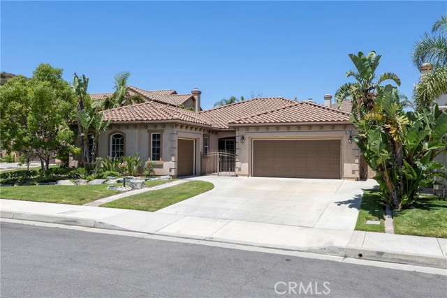 2585 N Falconer Way, Orange, CA 92867