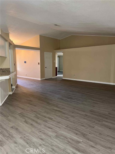 Detail Gallery Image 10 of 21 For 4620 Grandview, Palmdale,  CA 93551 - 3 Beds | 2 Baths