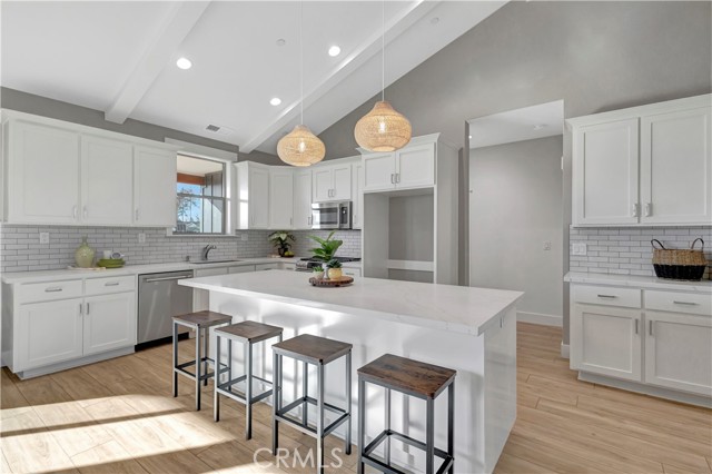 Detail Gallery Image 14 of 43 For 6319 Lucky John Rd, Paradise,  CA 95969 - 3 Beds | 2/1 Baths