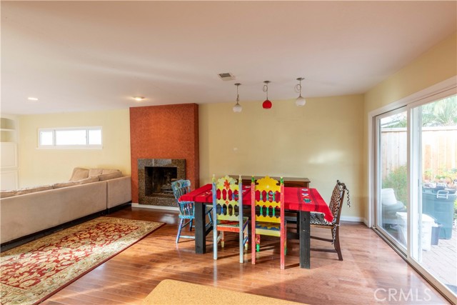 Detail Gallery Image 23 of 48 For 22042 Catalina Cir, Huntington Beach,  CA 92646 - 4 Beds | 2 Baths