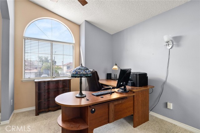 Detail Gallery Image 21 of 44 For 19422 Totem Ct, Riverside,  CA 92508 - 3 Beds | 2/1 Baths