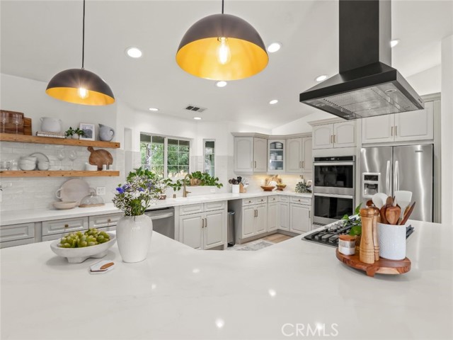 41797 River Knolls Way, Coarsegold CA: https://media.crmls.org/medias/fedcbbde-7217-4309-80ae-674be832cade.jpg