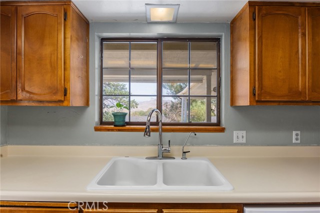 Detail Gallery Image 21 of 49 For 501 Old State Rd, Wofford Heights,  CA 93285 - 4 Beds | 3 Baths