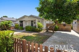 124 N Princeton Avenue, Fullerton CA: https://media.crmls.org/medias/fedd5f04-a2ad-4673-80cb-a4b0ccb87425.jpg