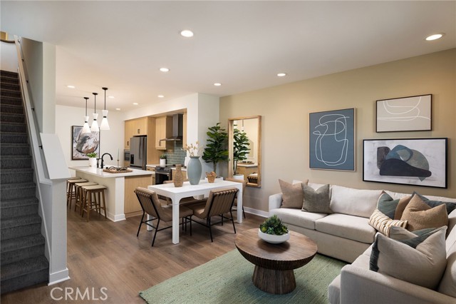 Detail Gallery Image 3 of 5 For 147 S Tulip Ave, Compton,  CA 90220 - 3 Beds | 3/1 Baths