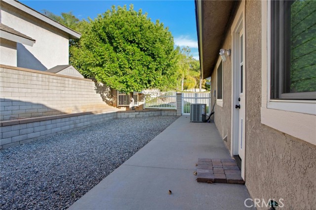 2963 Falconberg Drive, La Verne CA: https://media.crmls.org/medias/fede5ffc-f034-49ab-b4eb-bcb8491e5061.jpg