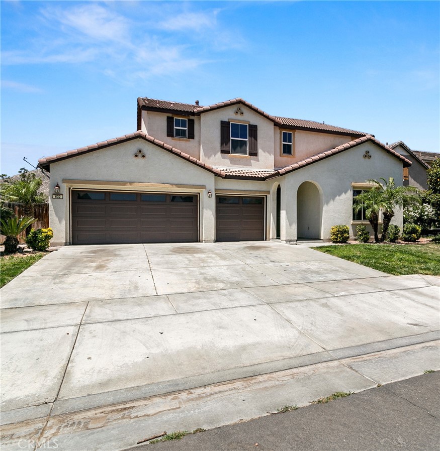 632 Groveside Drive, San Jacinto, CA 92582