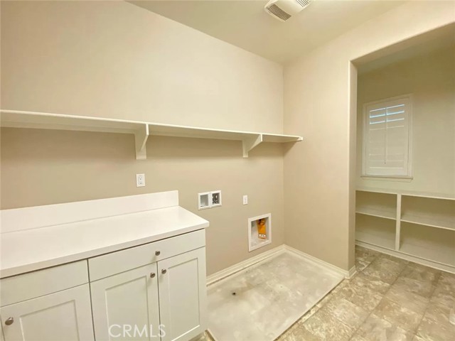Detail Gallery Image 25 of 46 For 6430 Sheffield Street, Chino,  CA 91710 - 4 Beds | 3/1 Baths