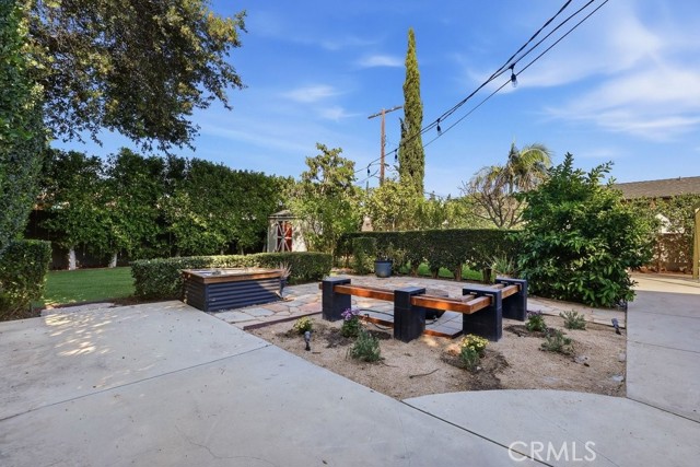 Detail Gallery Image 45 of 54 For 16937 Hartland, Lake Balboa,  CA 91406 - 2 Beds | 2 Baths