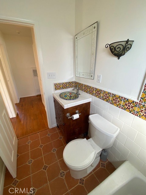 Detail Gallery Image 13 of 24 For 7925 Appledale Ave, Whittier,  CA 90606 - 2 Beds | 1 Baths