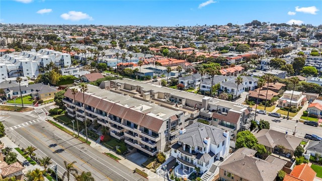 Detail Gallery Image 7 of 40 For 700 Esplanade #9,  Redondo Beach,  CA 90277 - 2 Beds | 2 Baths