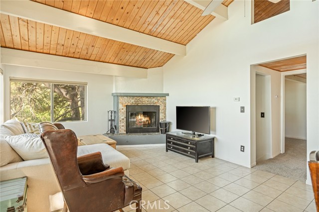 31603 Panorama, Running Springs, CA 92382