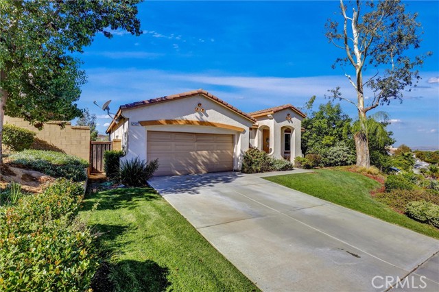 27727 Hollyoak Way, Menifee CA: https://media.crmls.org/medias/fee0bd48-2a1b-4362-b592-ebe690932fee.jpg