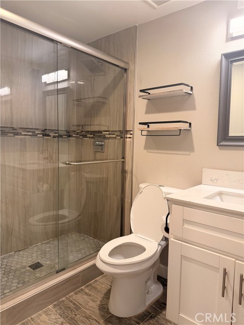 Detail Gallery Image 18 of 33 For 18631 Warren, Tustin,  CA 92780 - 2 Beds | 2 Baths