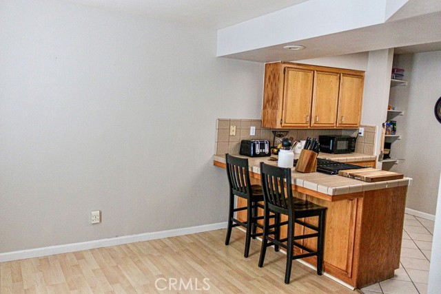 Detail Gallery Image 8 of 30 For 915 Moran Ct, Paso Robles,  CA 93446 - 3 Beds | 2 Baths