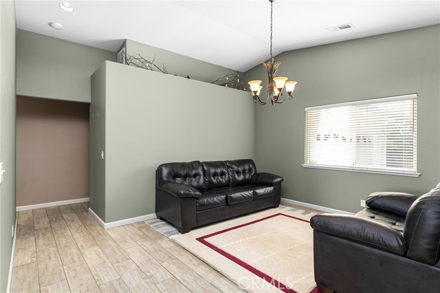 Detail Gallery Image 29 of 64 For 5370 Royal Oaks Dr, Oroville,  CA 95966 - 3 Beds | 2/1 Baths