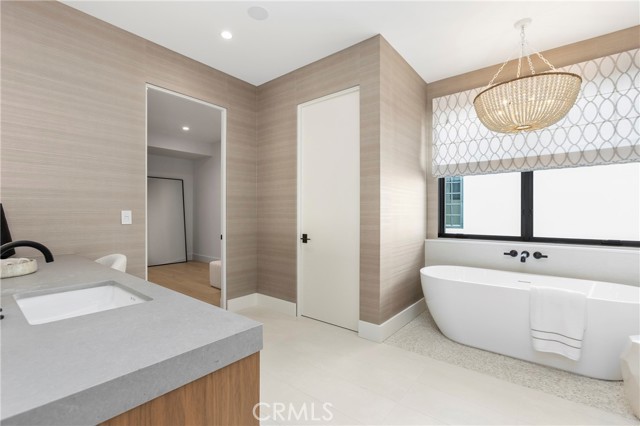 Detail Gallery Image 27 of 61 For 23502 Seaward Isle, Dana Point,  CA 92629 - 4 Beds | 4/2 Baths