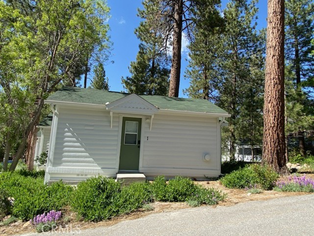 Detail Gallery Image 17 of 48 For 784 Berkley Ln, Big Bear Lake,  CA 92315 - 8 Beds | 6 Baths