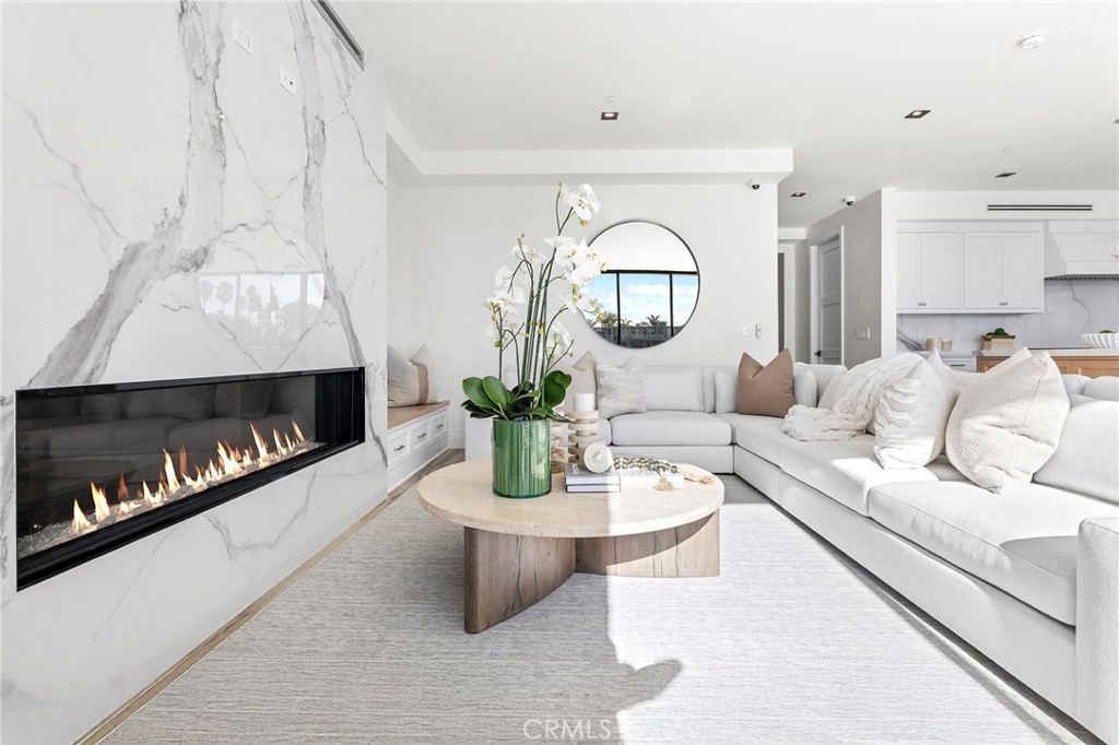 MLS #OC25256667 image #20