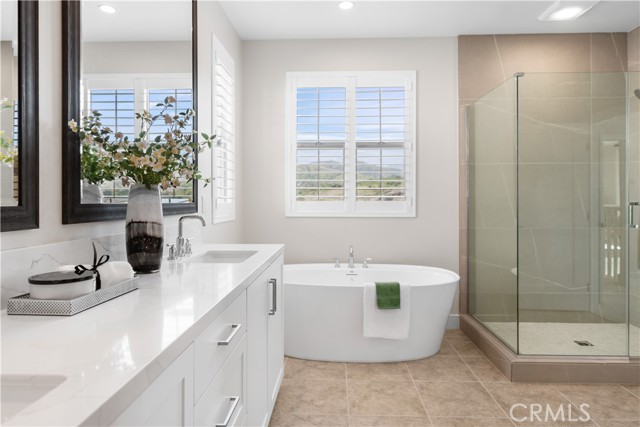 146 Tomahawk, Irvine CA: https://media.crmls.org/medias/fee3bc67-9d34-441d-8bb2-cf1913f74cd3.jpg