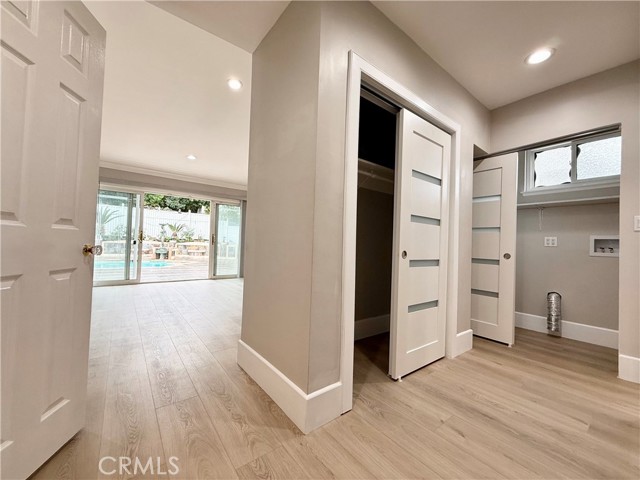 Detail Gallery Image 54 of 73 For 24204 Calvert, Woodland Hills,  CA 91367 - 6 Beds | 3 Baths